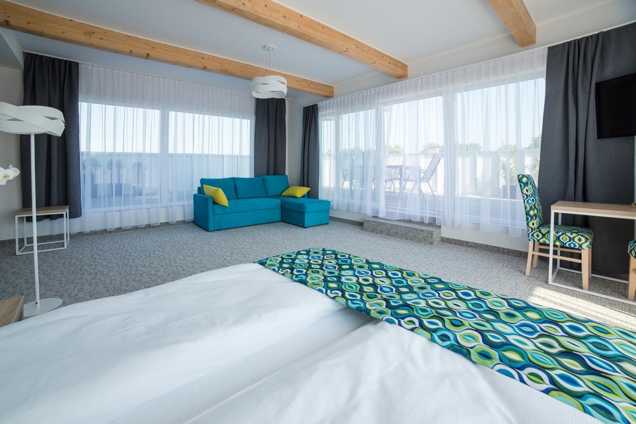 Hotel Osrodek Sea Star Premium à Sarbinowo Extérieur photo